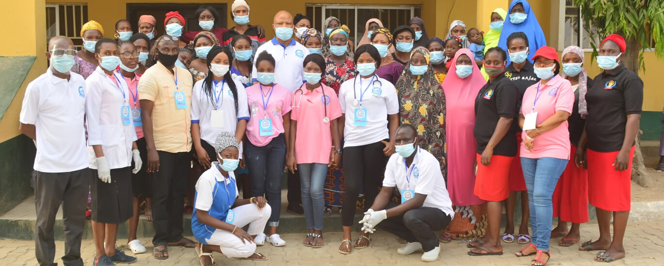 The volunteers and the widows